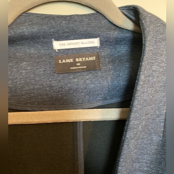 Blue blazer with striped cami - Picture 3 of 3